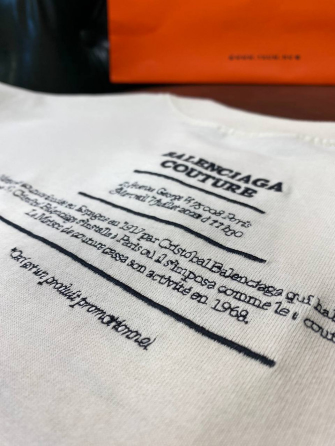 Футболка Balenciaga — изображение 2