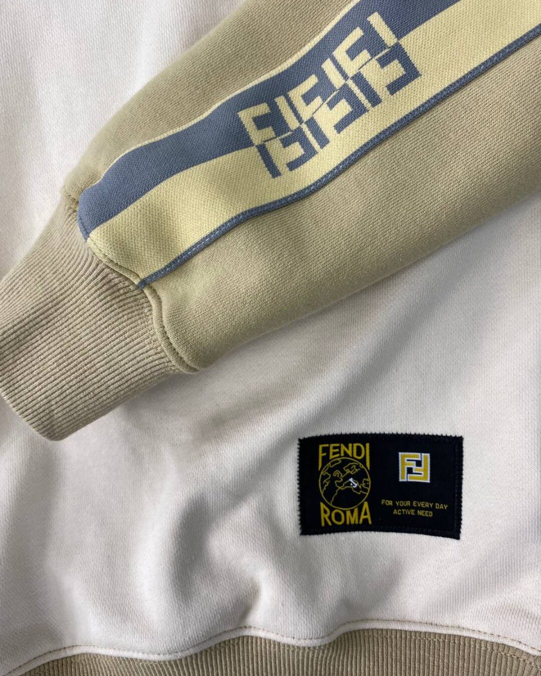 Худи Fendi — изображение 4