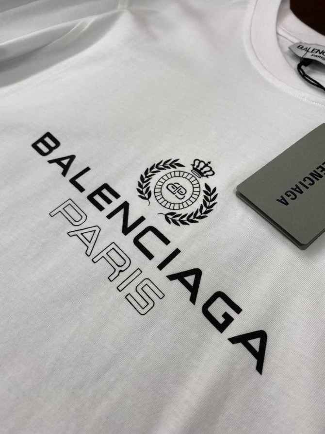 Футболка Balenciaga — изображение 5