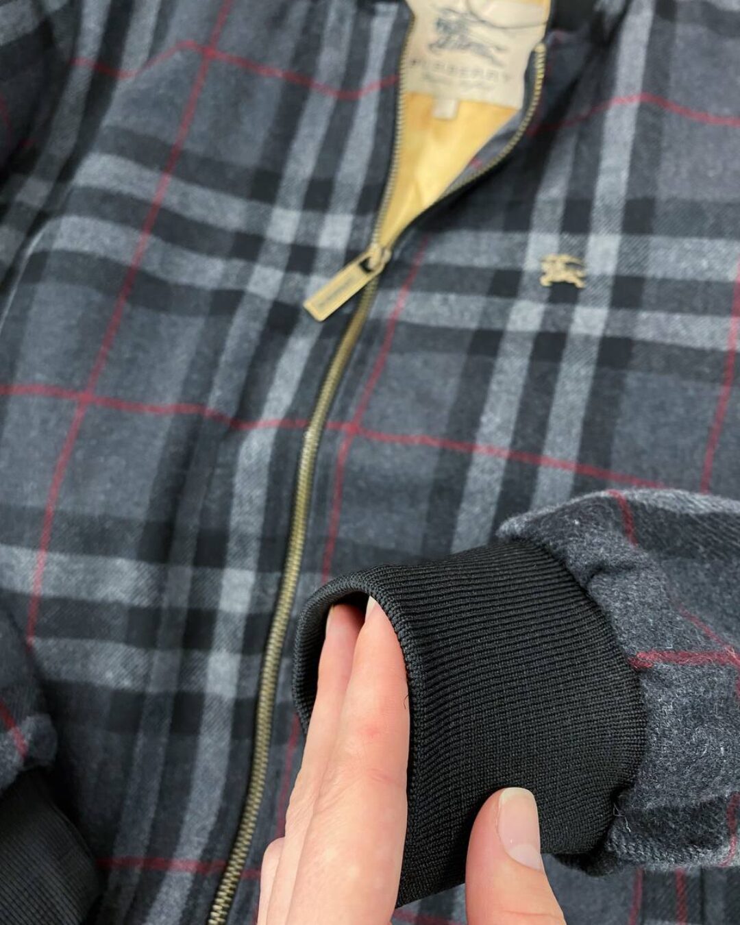Бомбер Burberry — изображение 7