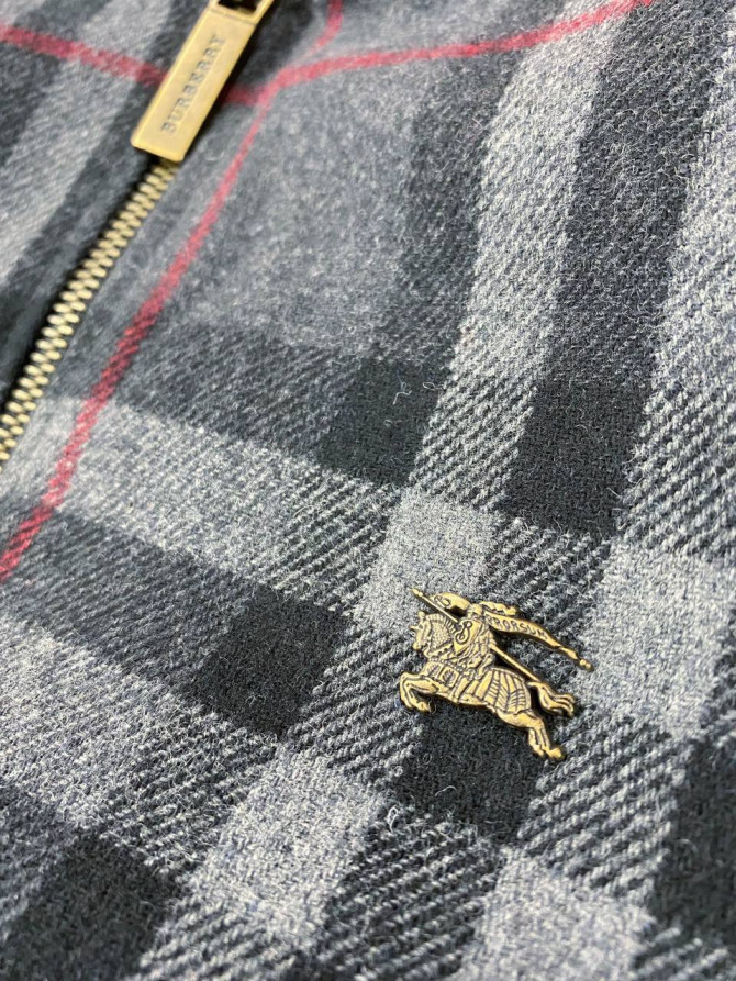 Бомбер Burberry — изображение 5