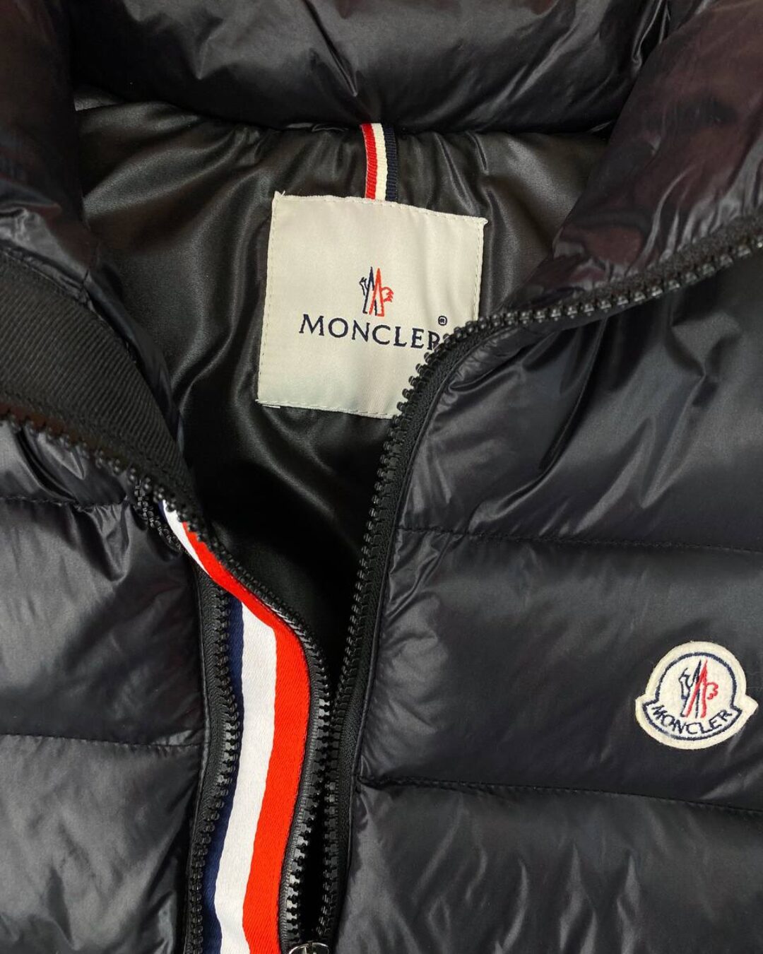Жилет Moncler — изображение 7