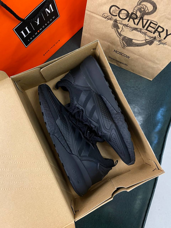 Кроссовки Adidas — изображение 4