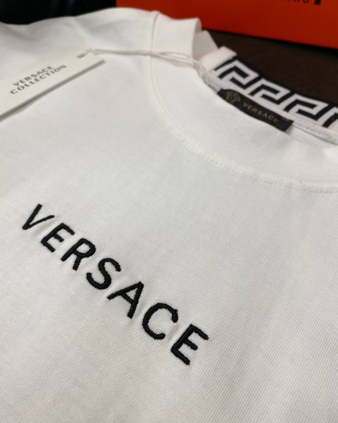 Футболка Versace — изображение 5