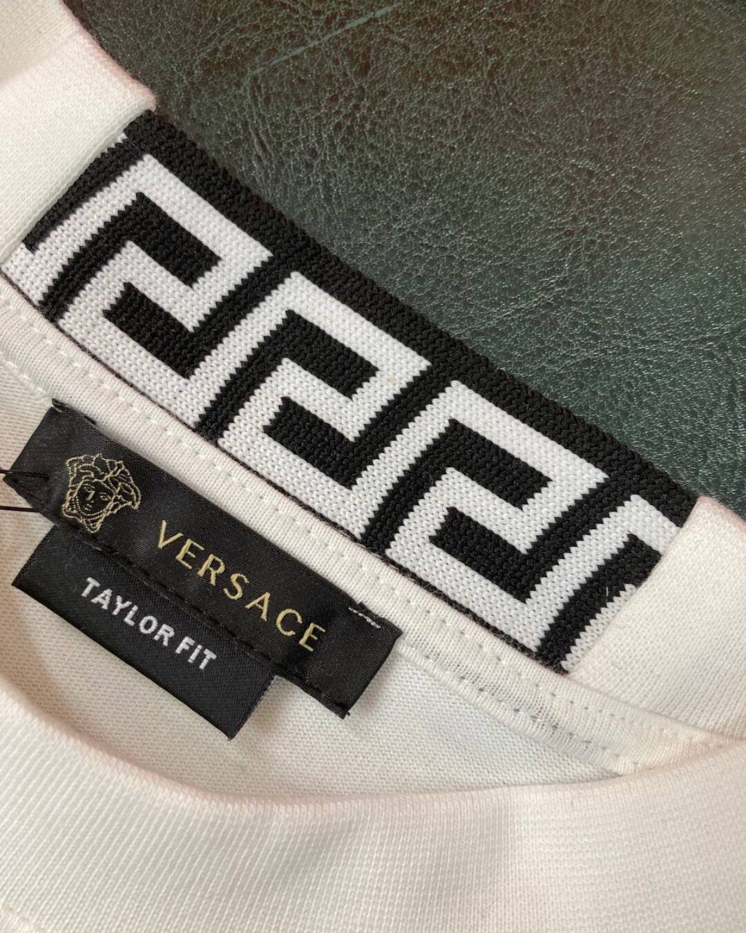 Футболка Versace — изображение 4