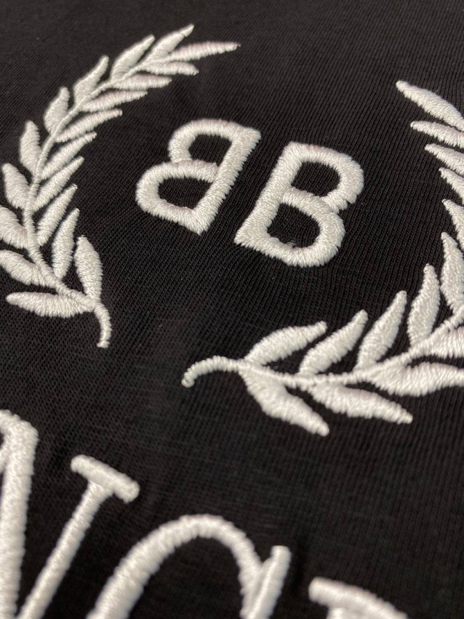 Футболка Balenciaga — изображение 5