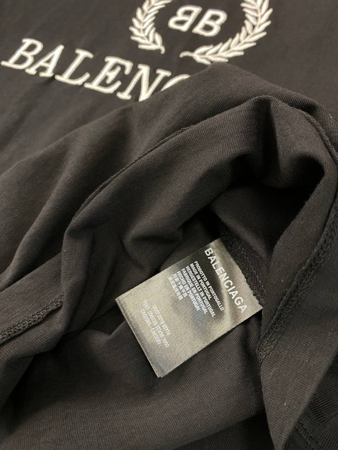 Футболка Balenciaga — изображение 2