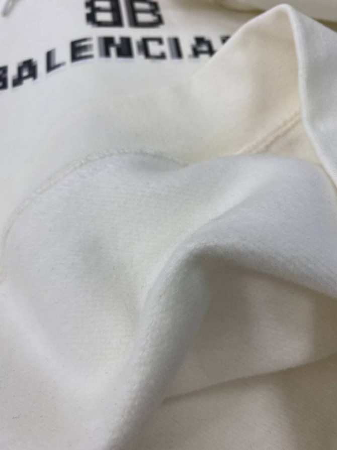 Худи Balenciaga — изображение 9