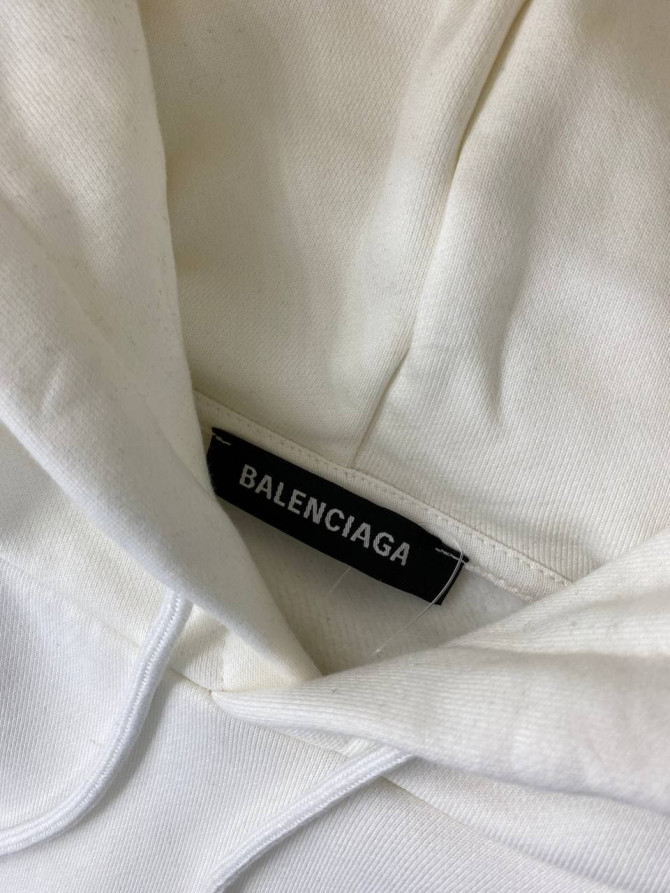 Худи Balenciaga — изображение 4