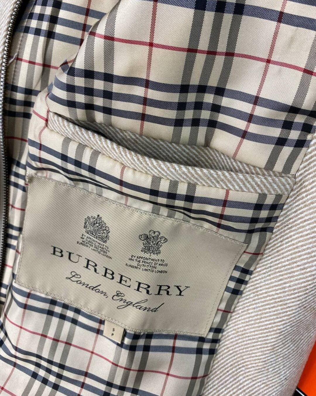 Куртка Burberry — изображение 6