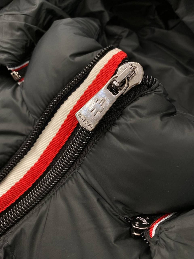 Куртка Moncler — изображение 7