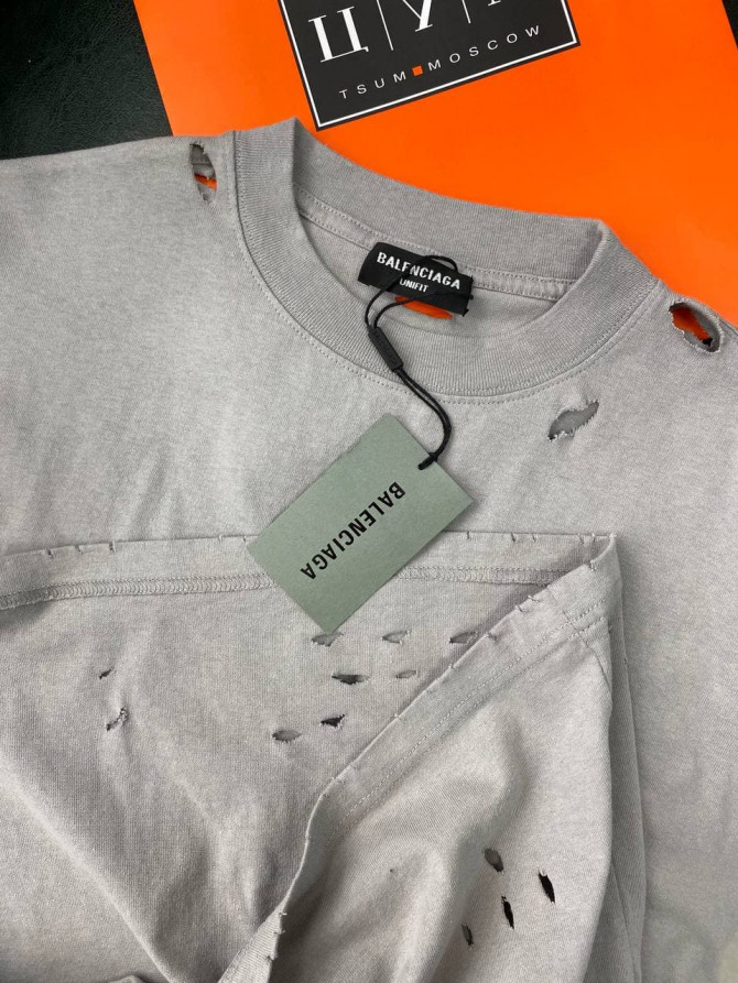 Футболка Balenciaga — изображение 5