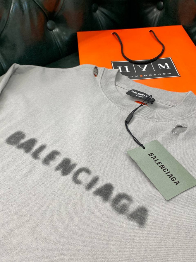 Футболка Balenciaga — изображение 4