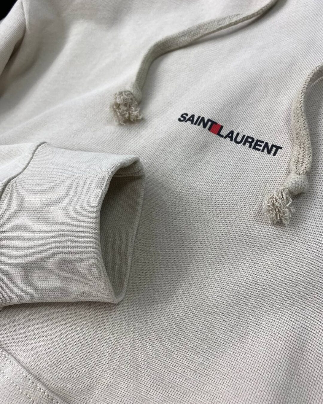 Худи Saint Laurent — изображение 2