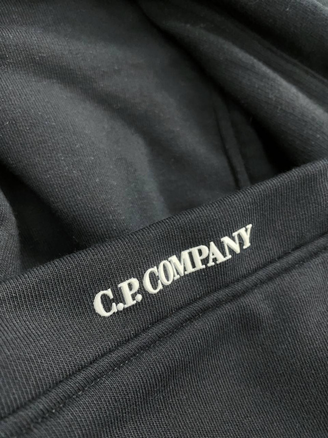 Спортивный Костюм CP Company — изображение 9