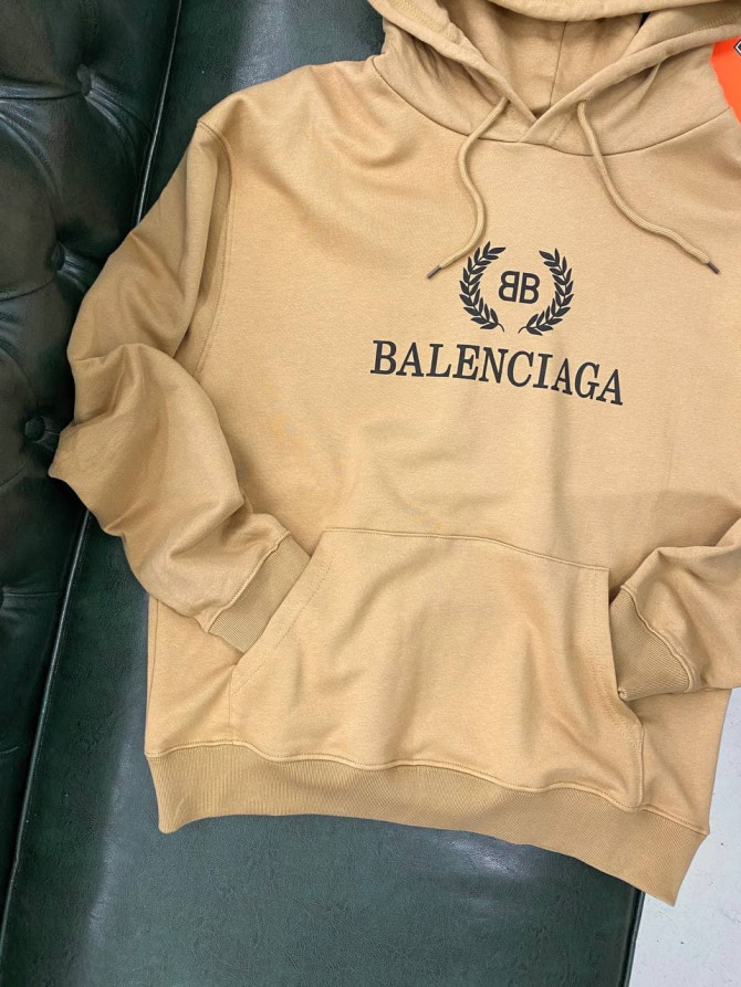 Худи Balenciaga — изображение 2