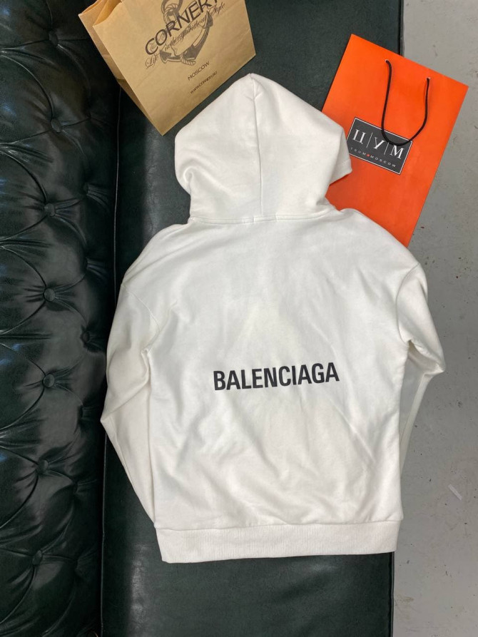 Худи Balenciaga — изображение 2
