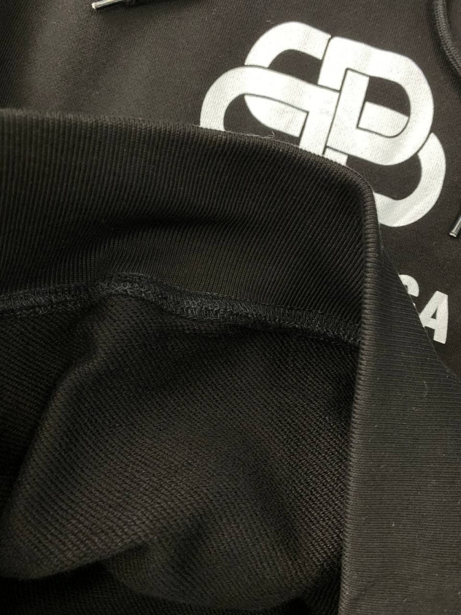 Худи Balenciaga — изображение 4