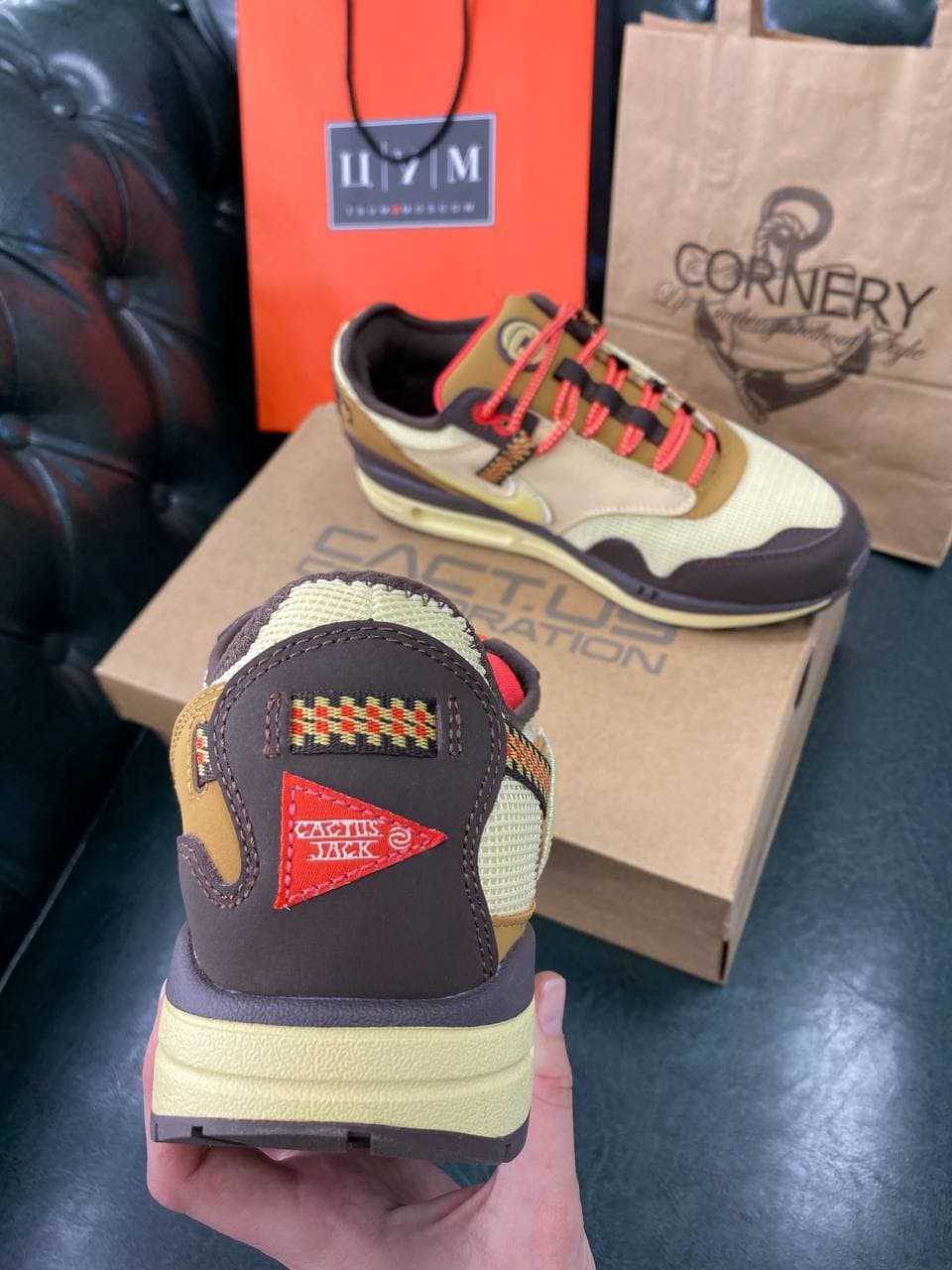 Кроссовки Nike Air Max x Travis Scott  Barogue Brown — фото 7