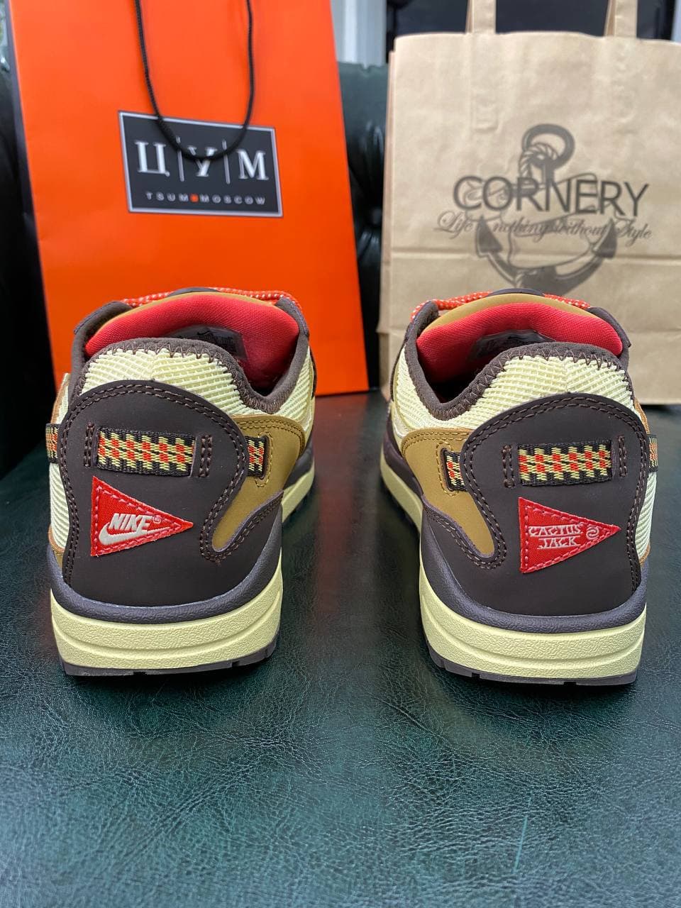 Кроссовки Nike Air Max x Travis Scott  Barogue Brown — фото 6