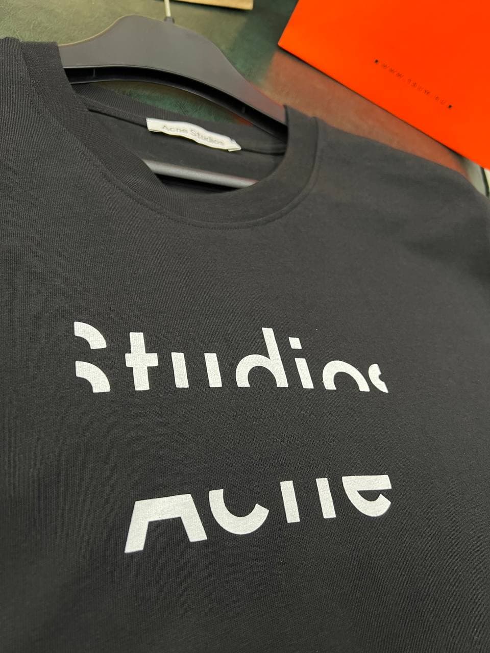 Футболка Acne Studios — фото 3