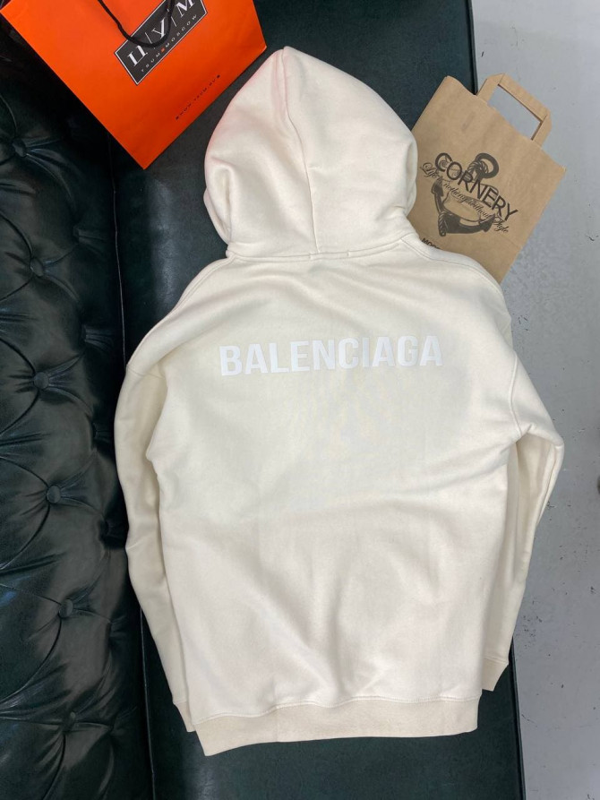 Худи Balenciaga — изображение 2