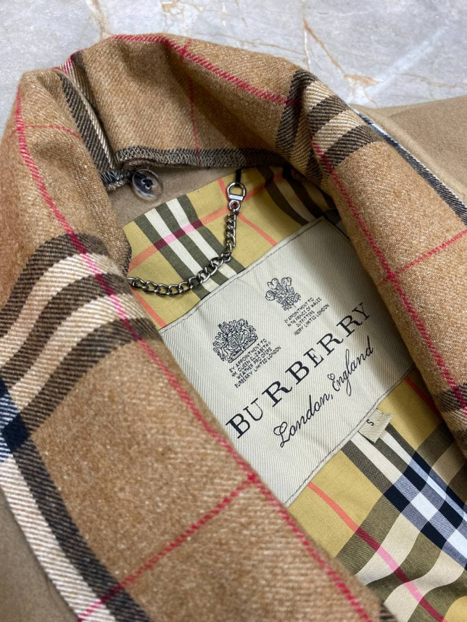 Пальто Burberry — изображение 8