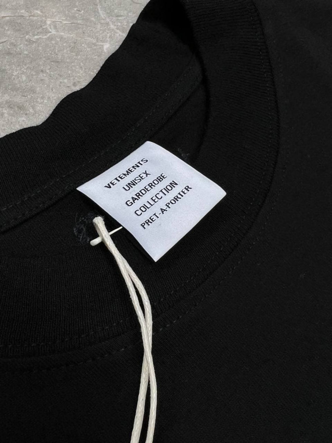 Футболка Vetements — изображение 4