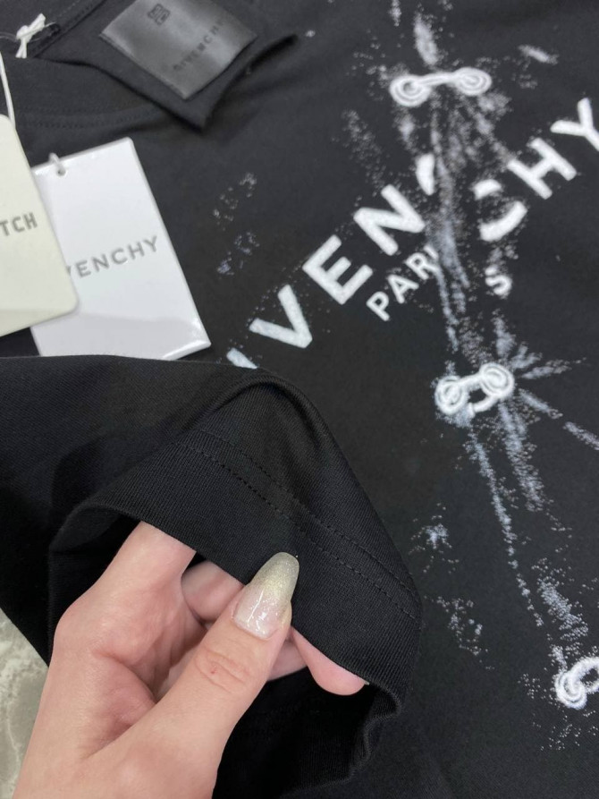 Футболка Givenchy — изображение 7