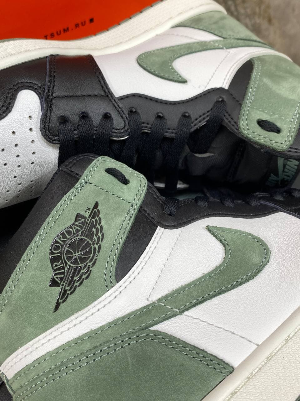 Кроссовки Jordan 1 Retro High Clay Green — фото 9