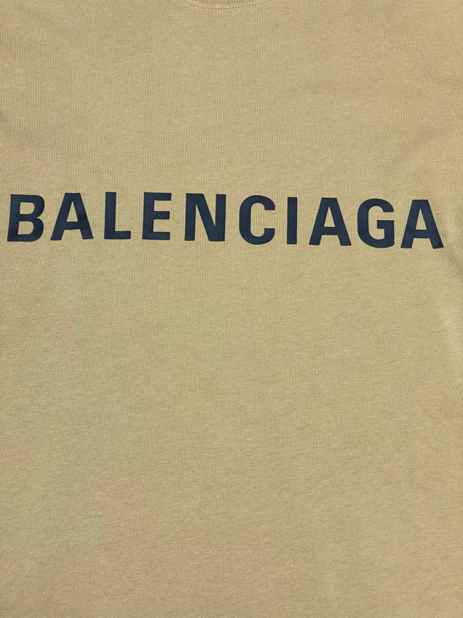 Футболка Balenciaga — изображение 4