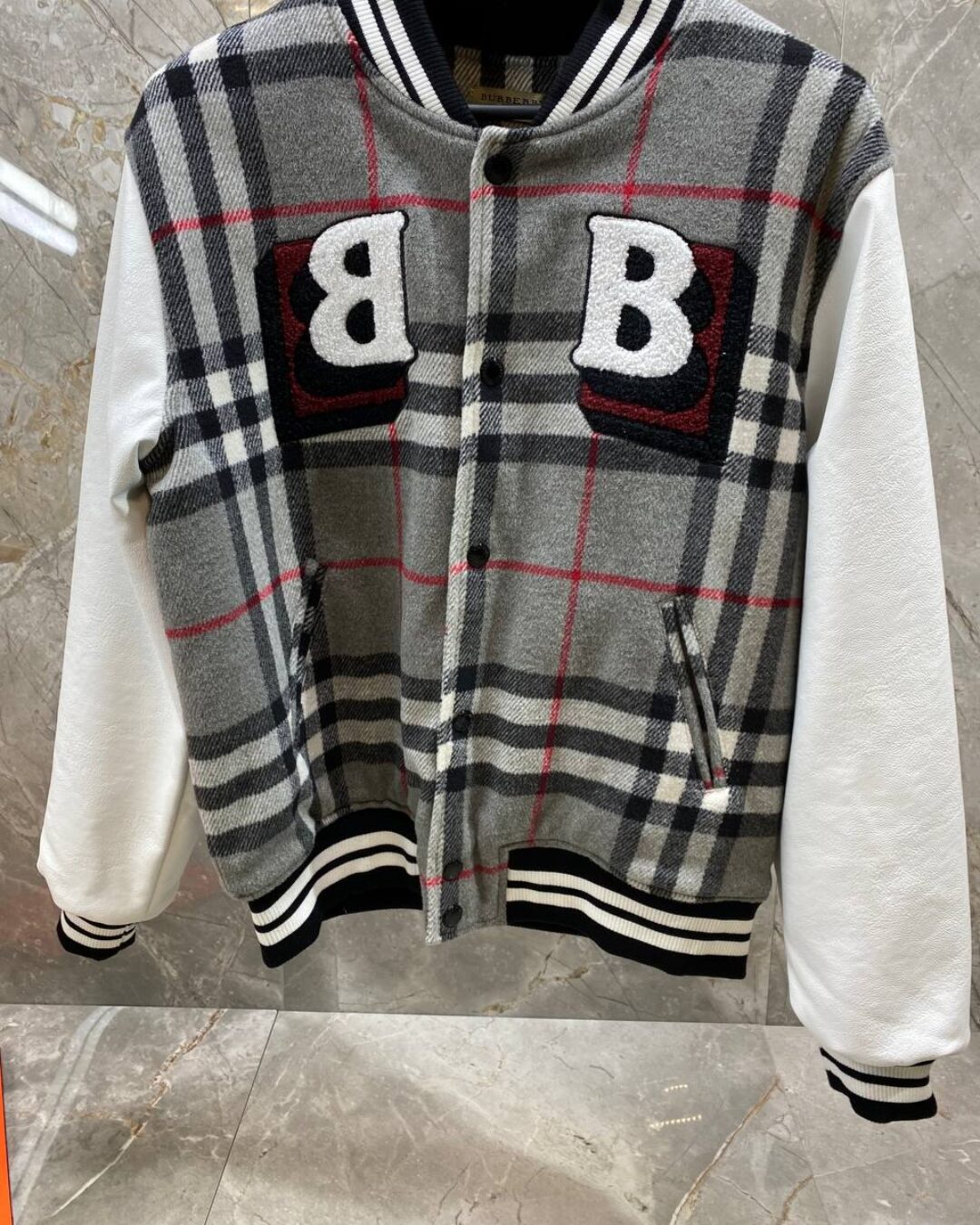Бомбер Burberry — изображение 5