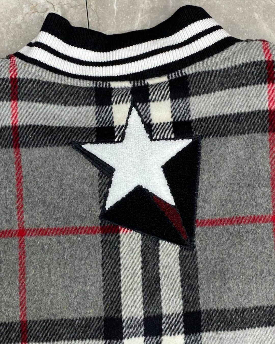 Бомбер Burberry — изображение 4