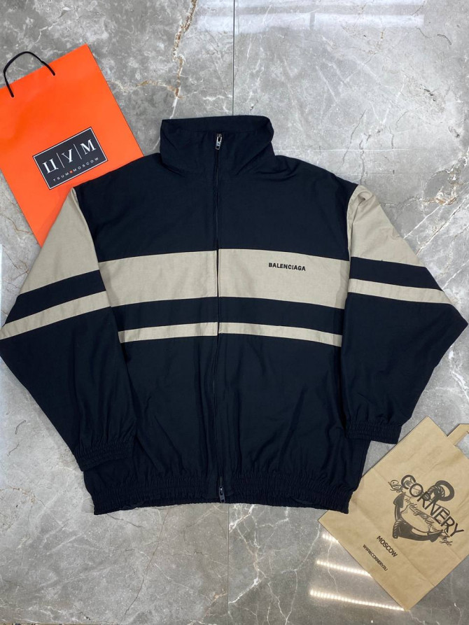 Ветровка Balenciaga