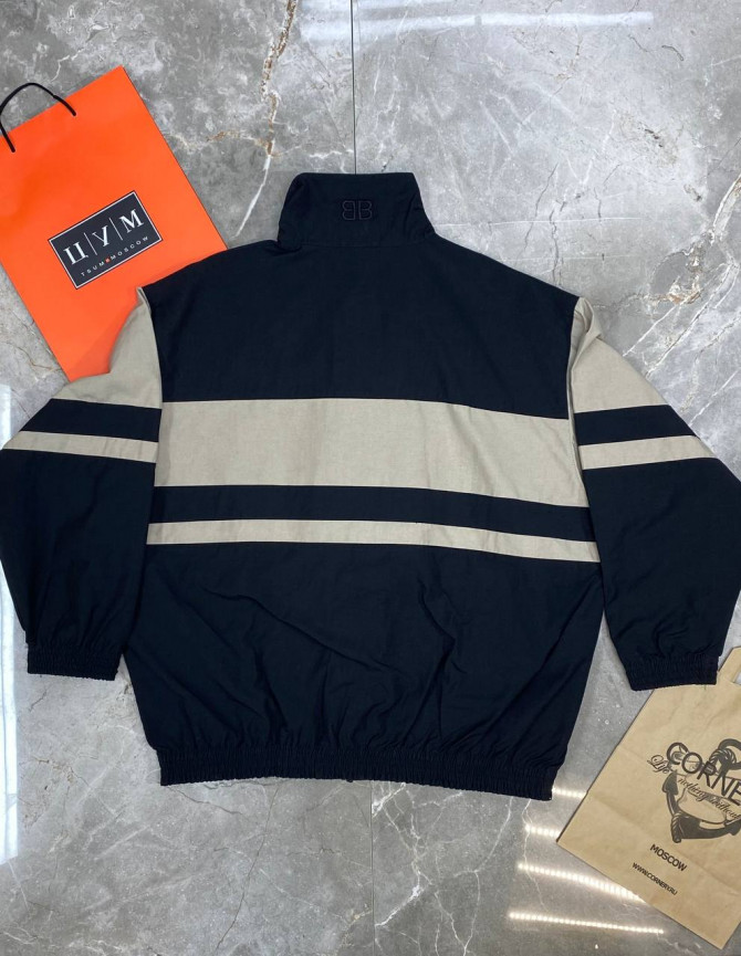 Ветровка Balenciaga — изображение 2