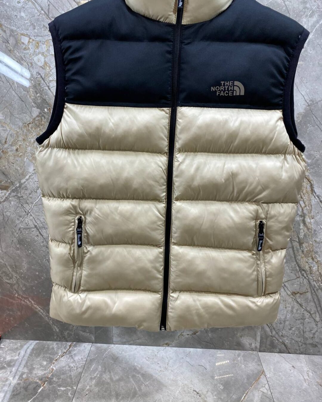 Жилет The North Face — изображение 6