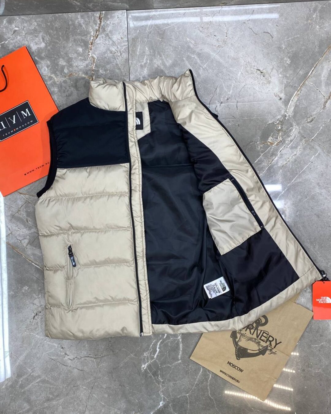 Жилет The North Face — изображение 2