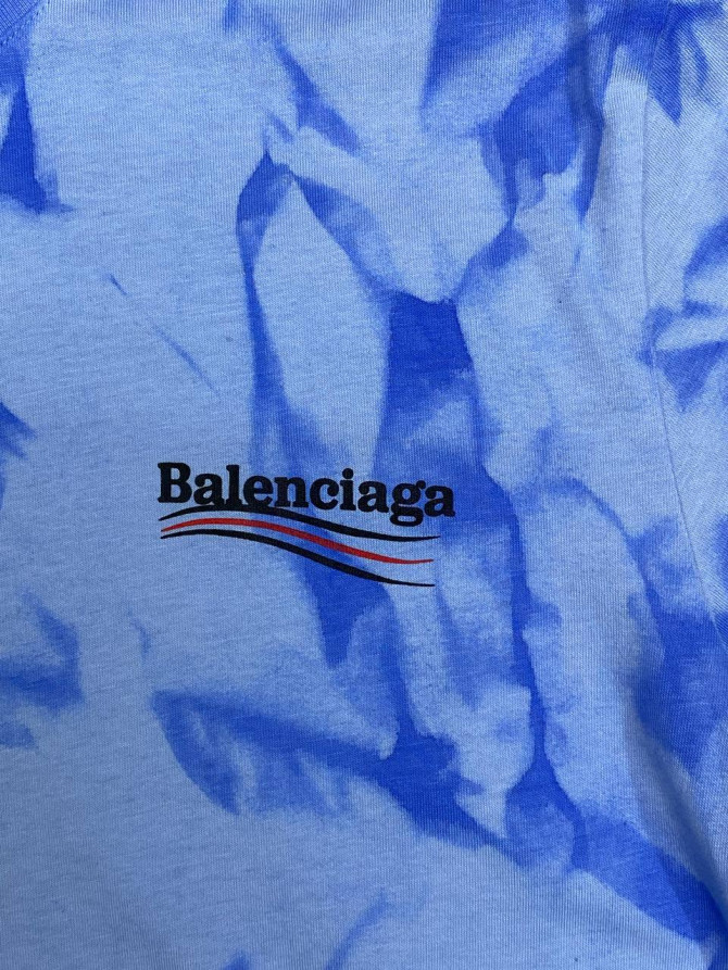 Футболка Balenciaga — изображение 6