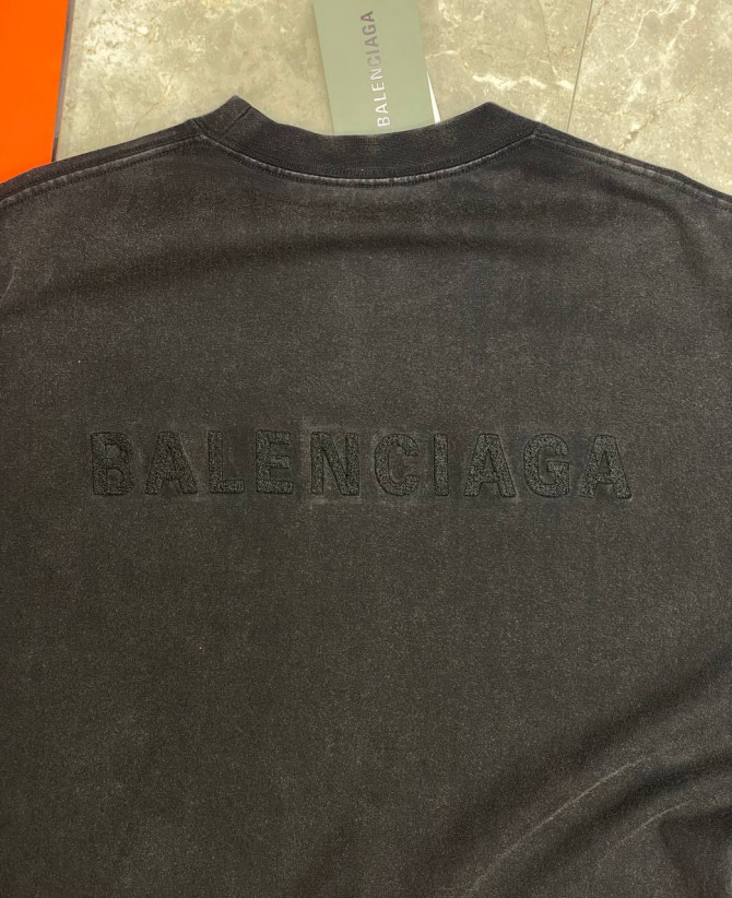 Футболка Balenciaga — изображение 4