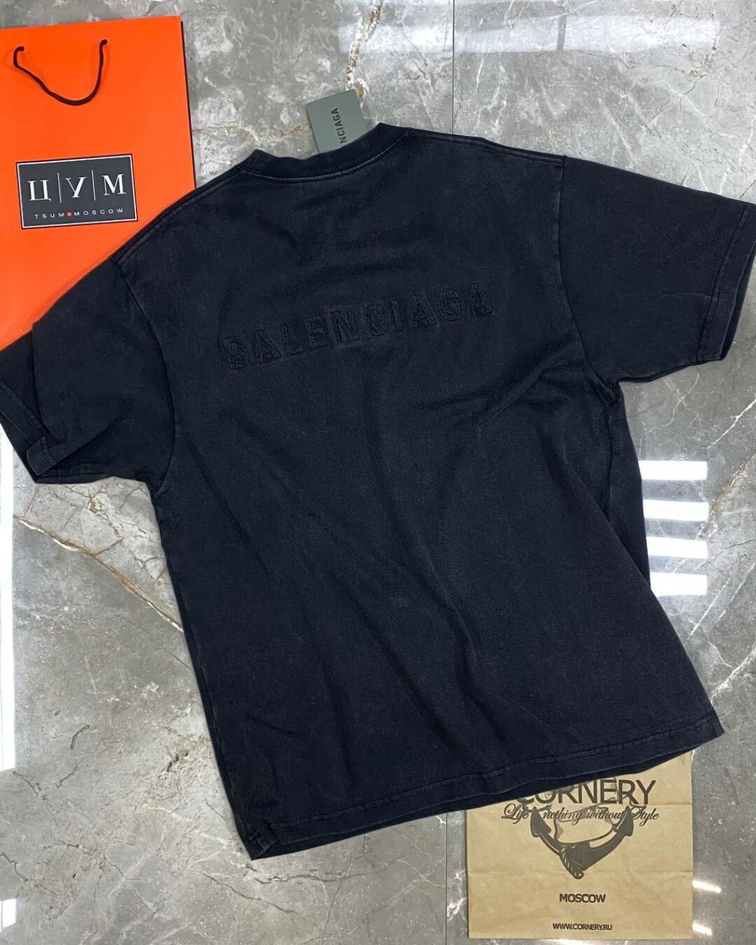 Футболка Balenciaga — изображение 2