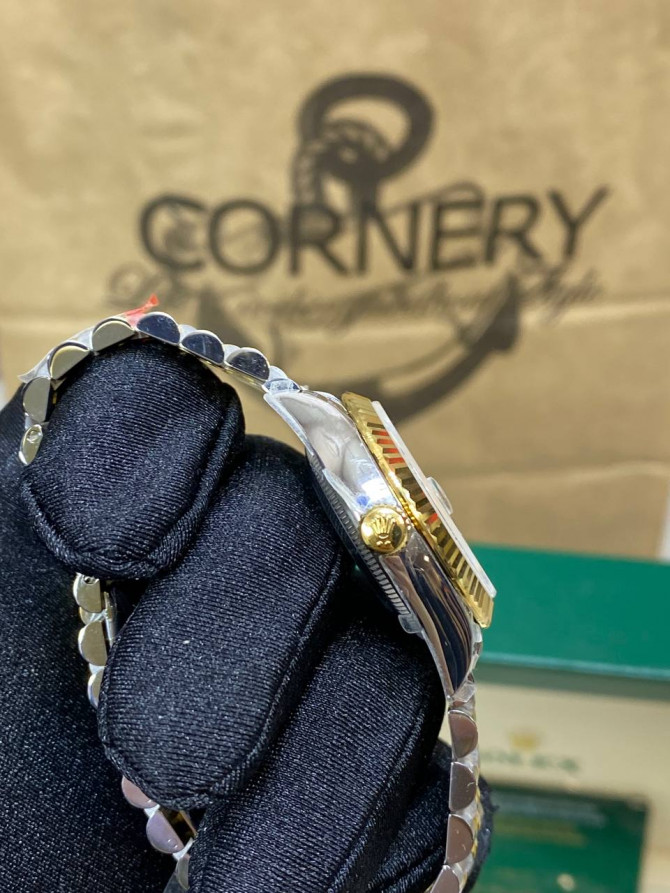 Часы Rolex DateJust Gold — изображение 7