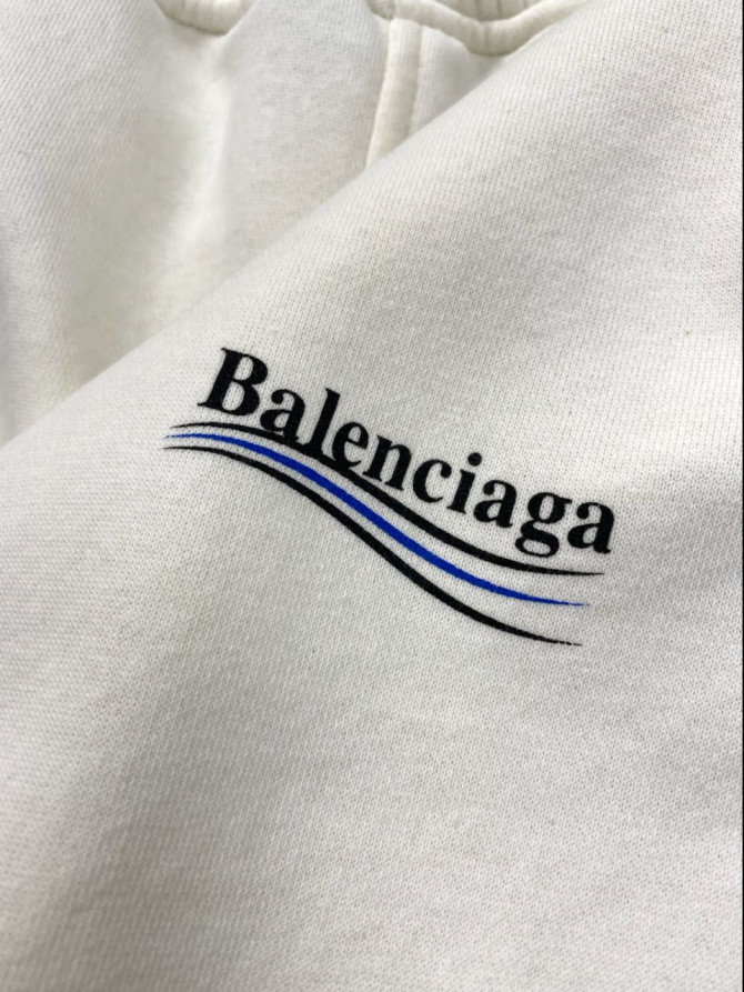 Шорты Balenciaga — изображение 3