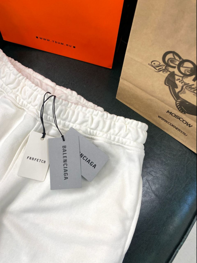Шорты Balenciaga — изображение 9