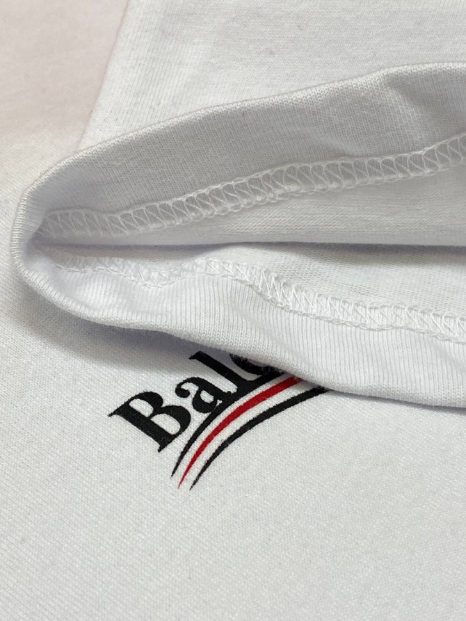 Футболка Balenciaga — изображение 5