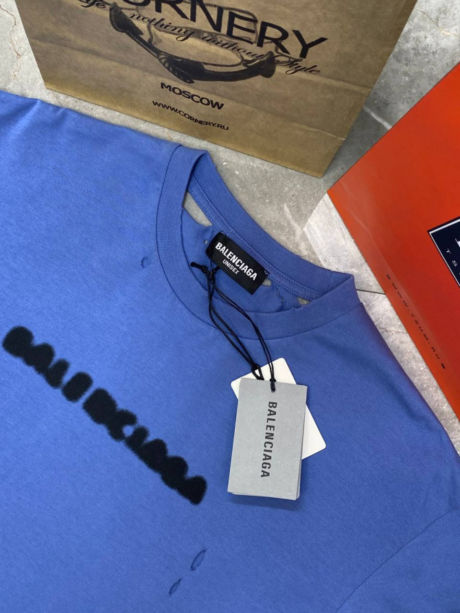 Футболка Balenciaga — изображение 2