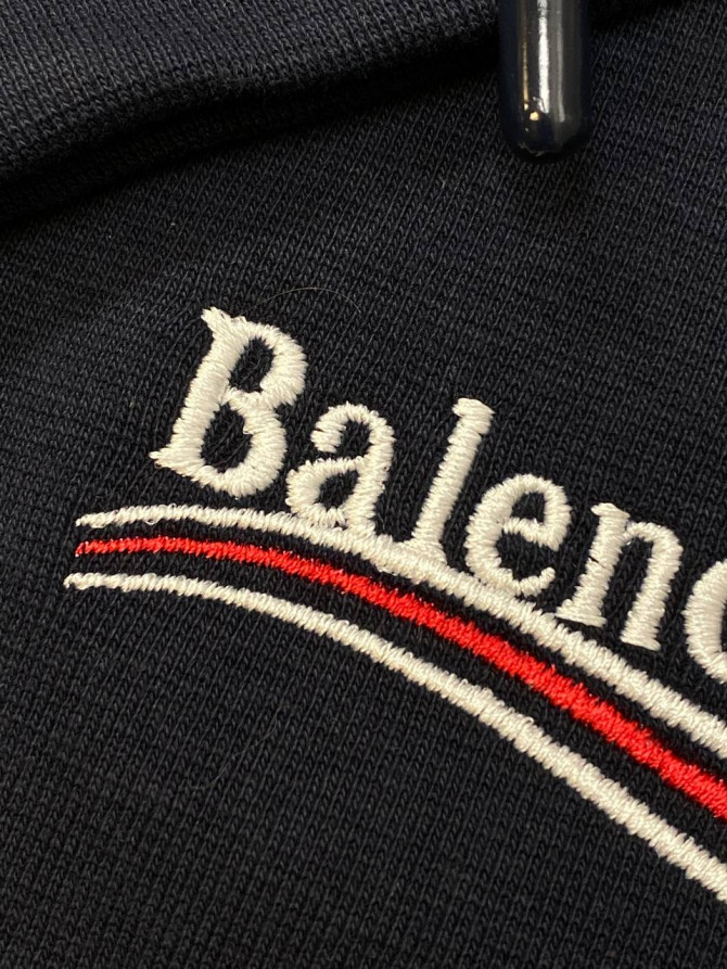 Шорты Balenciaga — изображение 2