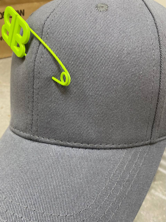 Кепка Balenciaga — изображение 8