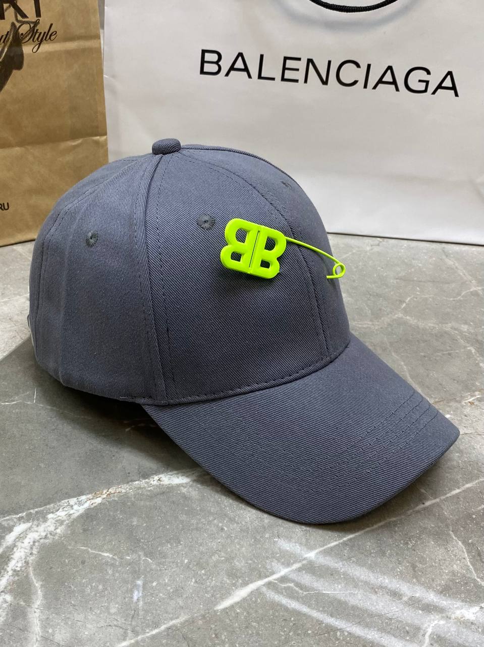 Кепка Balenciaga
