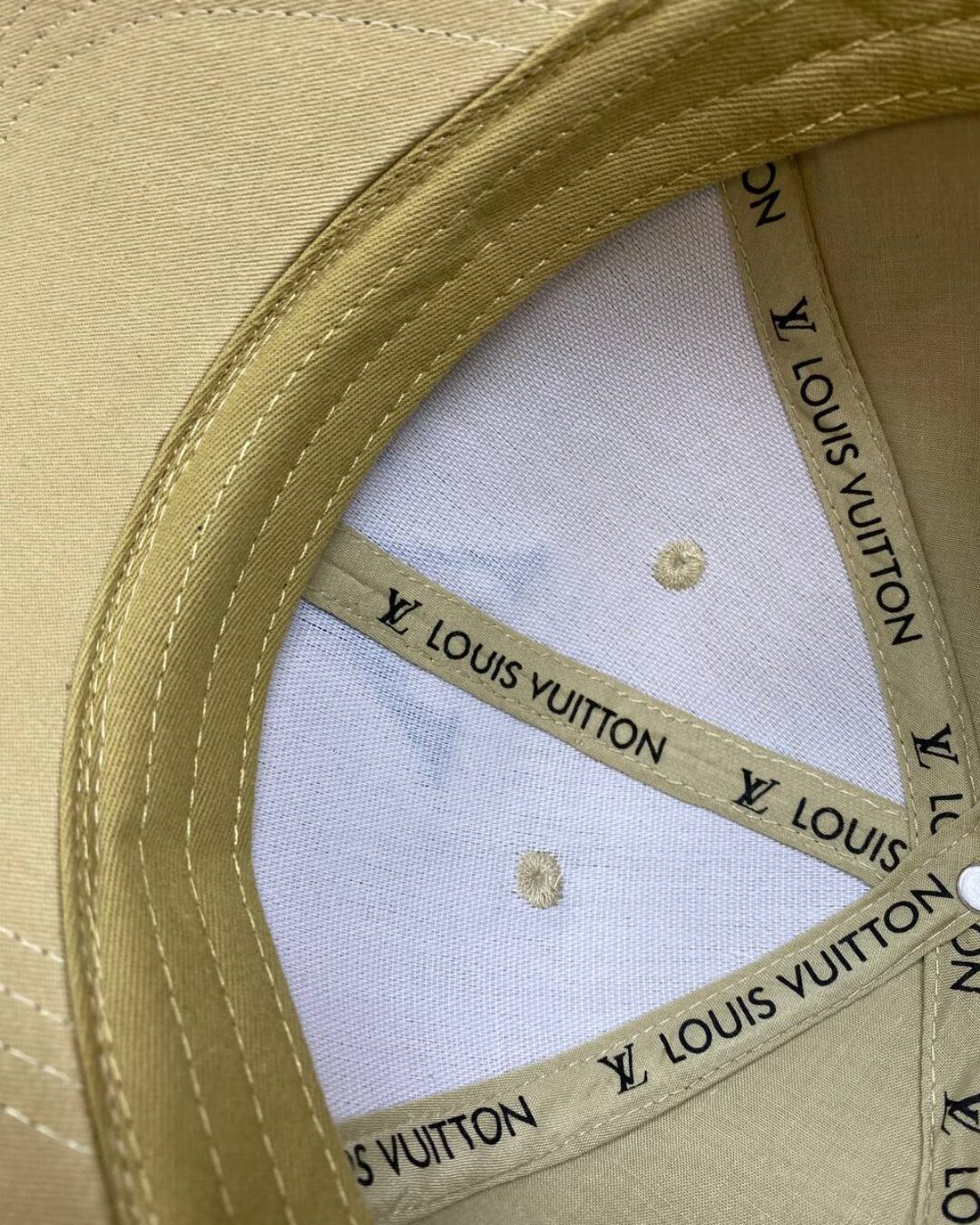 Кепка Louis Vuitton — изображение 7