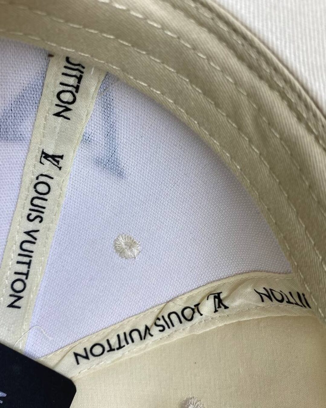 Кепка Louis Vuitton — изображение 4